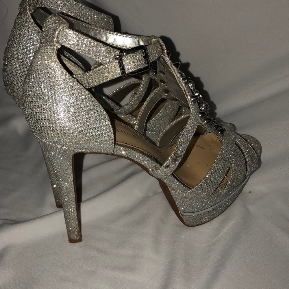 Heels - Picture 2 of 2